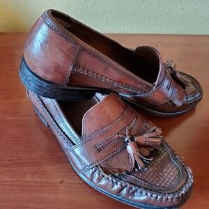 Bostonian Brown Leatger Tassel Loafers Size 9